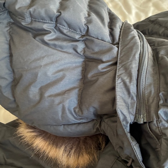 Marmot Strollbridge down coat XS 700 fill power down - Picture 11 of 16